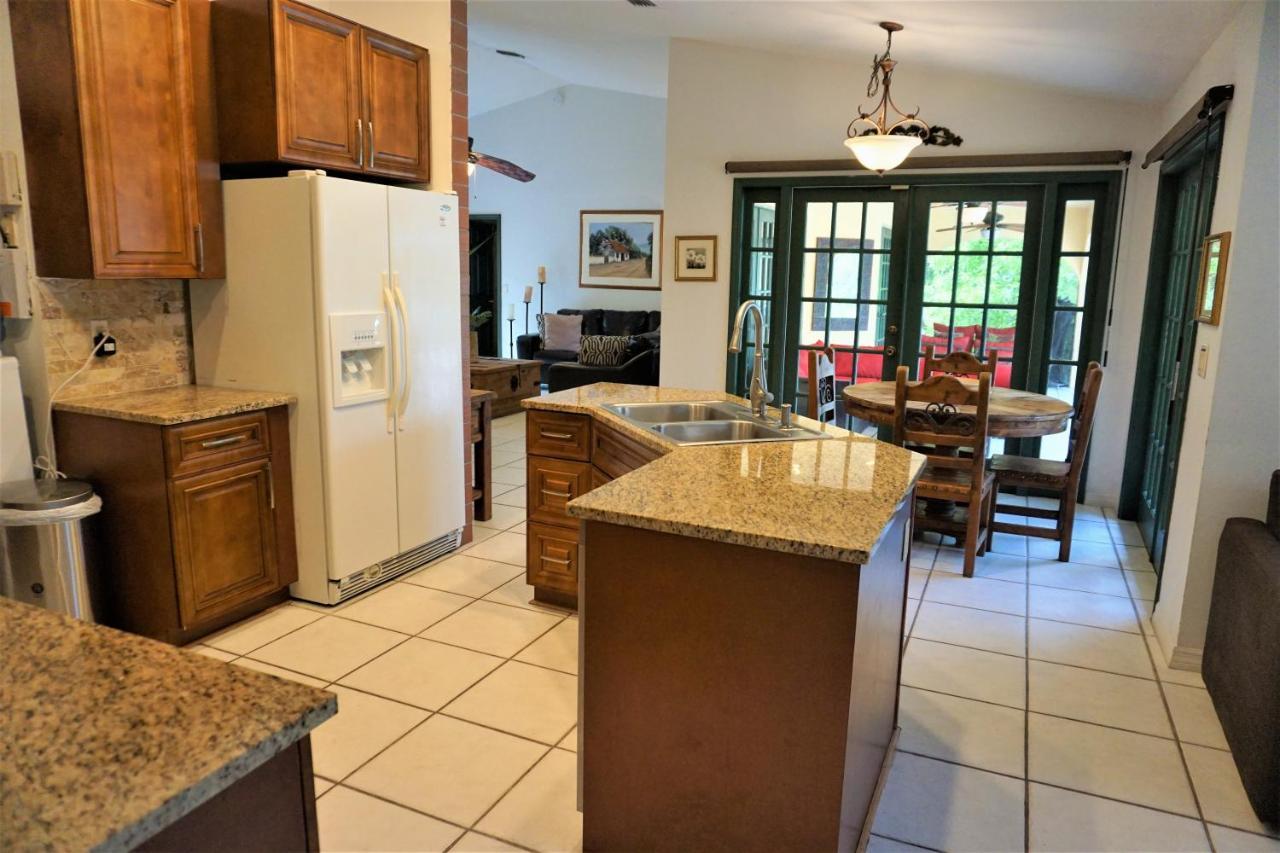 Jupiter Waterfalls - Newly Updated - Tiki Hut, Fire Pit, Kitchen, Pool Heater And More מראה חיצוני תמונה