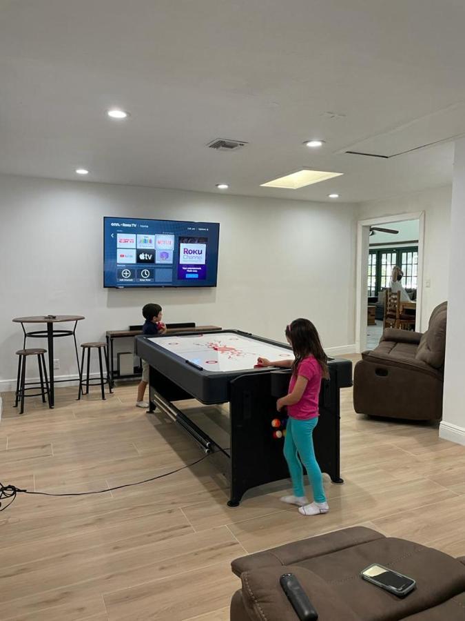 Jupiter Waterfalls - Newly Updated - Tiki Hut, Fire Pit, Kitchen, Pool Heater And More מראה חיצוני תמונה
